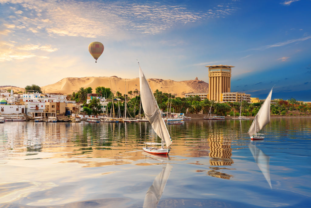 Aswan,River,Scenery,With,Air,Baloons,,Beautiful,Nile,View,,Egypt