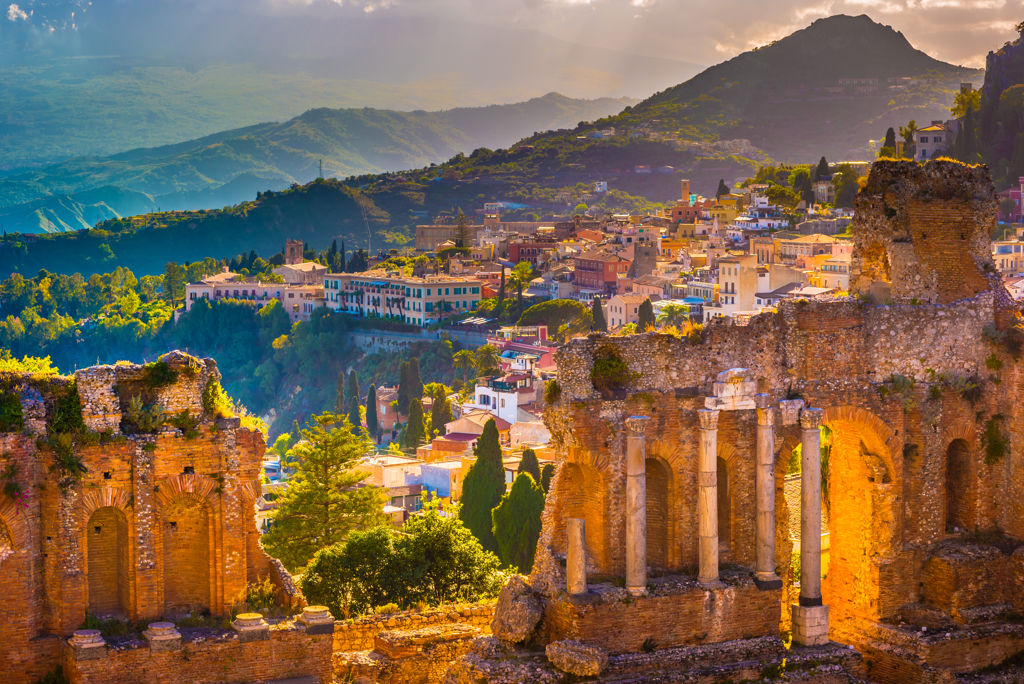 The,Ruins,Of,Taormina,Theater,At,Sunset.,Beautiful,Travel,Photo,