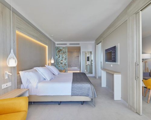 36144637-Original