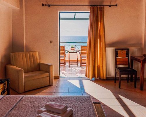 39340095-Web1