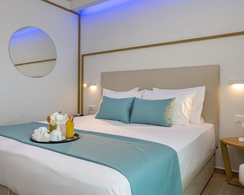 L1E10898A3W1024H684