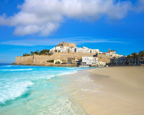 Peniscola,Skyline,And,Castle,Beach,In,Castellon,Of,Spain