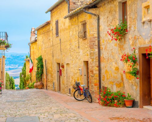 A,Street,In,The,Beautiful,Little,Village,Of,San,Gimignano