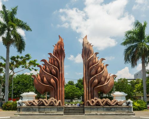 Tugu,Pahlawan,-,National,Monument,In,Surabaya,,Heroes,Day,,East