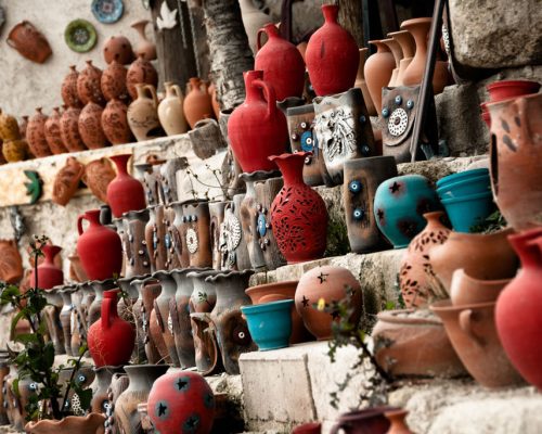 Clay,Pots,In,The,Market,On,The,Street,Of,Cappadocia,