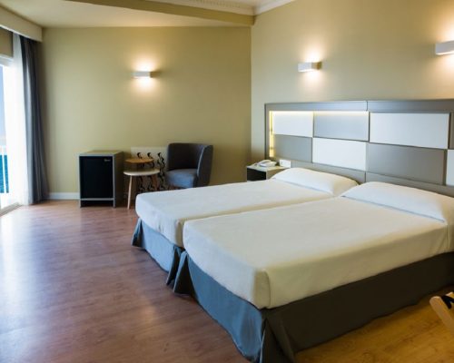Hotel Monarque Toreblanca